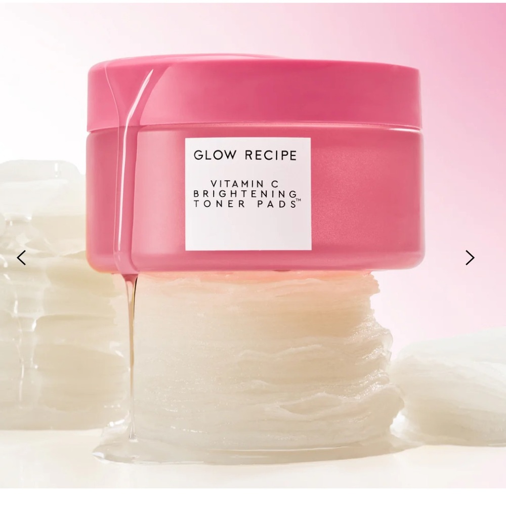 Glow recipe Vitamin C Brightening Korean Toner Pads
